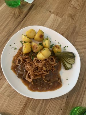 Zwiebelrostbraten   at Velani in Vienna