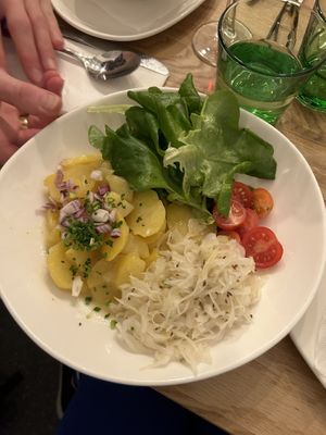 Gemischter Salat   at Velani in Vienna