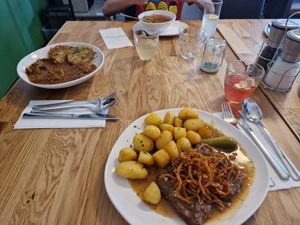 Gulasch and the Zwiebelrostbraten at Velani in Vienna