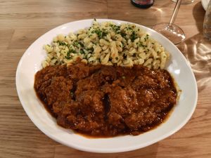 Saftgulasch mit Spätzle (~15 Euro) at Velani in Vienna