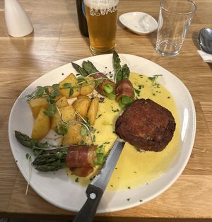 Filet Mignion with Asparagus wrapped in Bacon and Sauce Bearnaise  at Velani in Vienna