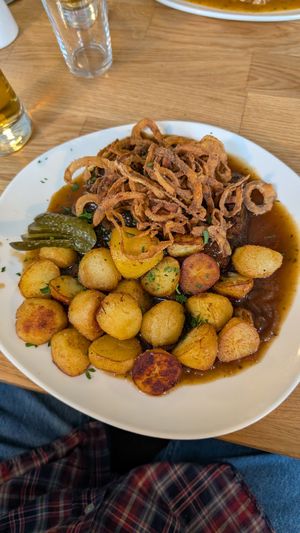 Zwiebelrostbraten at Velani in Vienna