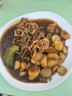 Zwiebelbraten  at Velani in Vienna
