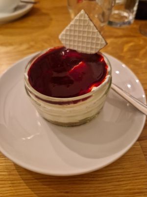Cheesecake at Velani in Vienna