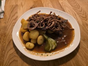 Zwiebelrostbraten at Velani in Vienna