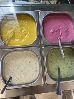 Vegane sos at Royal Imbiss Pizza & Kebap in Bregenz