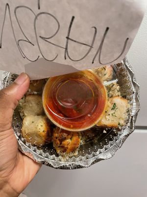 Vegan garlic knots  at Pizza Mia in Newburgh