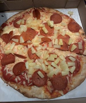 Gluten-Free crust pie w/pepperoni & pineapple  at Pizza Mia in Newburgh