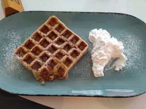 Vegan waffel MIT Sahne   at RainbowL in Nuremberg