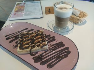 Waffle and cappuccino at RainbowL in Nuremberg