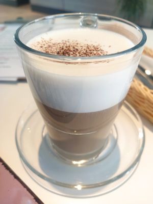Cappuccino with oats at RainbowL in Nuremberg
