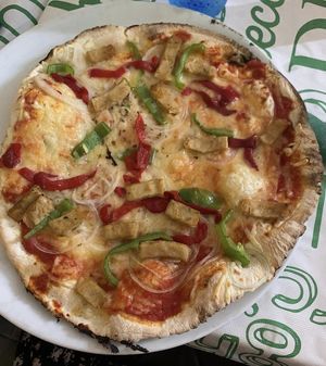 Pizza Veggie Ranchera at Pizzeria Giuseppe in Calafell