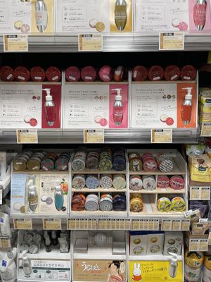 Vegan labels cream   at Bioral in Osaka