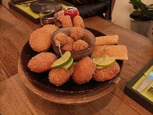 De glutenvrije opties! at Vegan Options Foodbar in Heppen