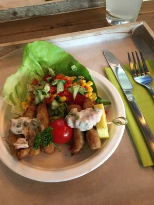 Entree 1 of the discovery menu at Vegan Options Foodbar in Heppen