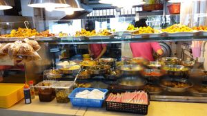 Many dishes available at Jia Jia Vegetarian 佳佳素食 - Simei in East Singapore