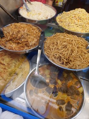 Great varieties ~ Circuit Breaker Period Phrase 2 at Jia Jia Vegetarian 佳佳素食 - Simei in East Singapore