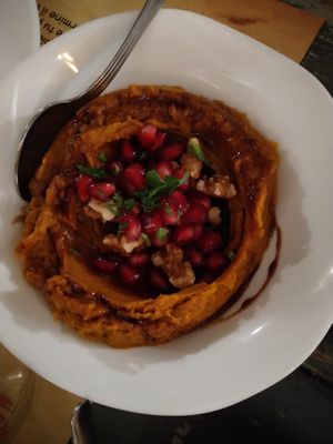 Motabbal di zucca at I Nazareni in Brescia