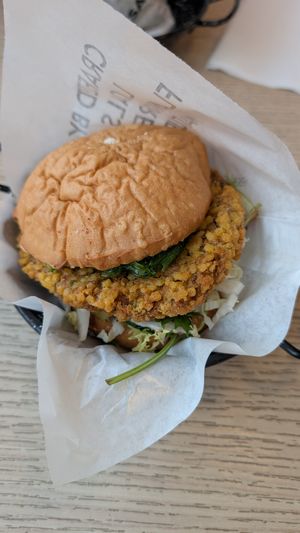 Vegan seaweed burger at Anita's Sjømat in Reine