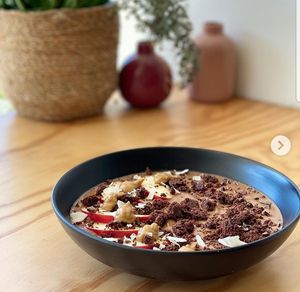 Snickers breakfast bowl at Folium Cafe in Dudley
