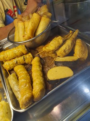 Spring roll , Ngoh Hiang and Fish etc ~ at Xiang Ji Miao Chu 香积妙厨 in Central Singapore