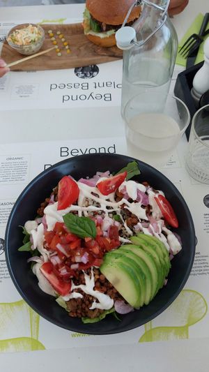 Bolitto bowl lack of spices and a bit dry at BioMania Bistro Bol in Bol