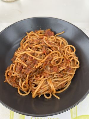 Spaghetti Bolognese  at BioMania Bistro Bol in Bol