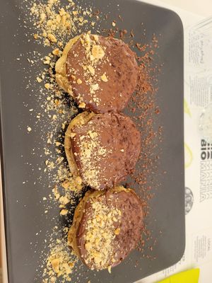  at BioMania Bistro Bol in Bol