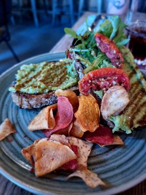 Toast avocado at Suikerkist in Breda