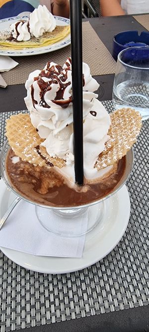 Affogato al cioccolato at Paradiso Pizzeria Gelateria in Trequanda