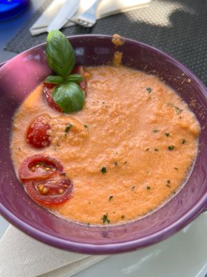  at Paradiso Pizzeria Gelateria in Trequanda