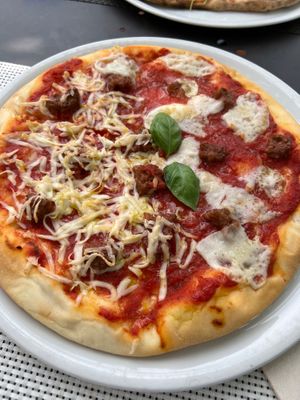  at Paradiso Pizzeria Gelateria in Trequanda