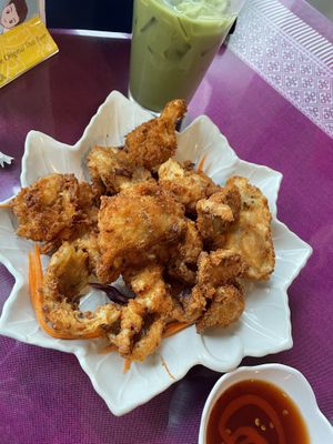 Oyster mushroom tempura   at Aroy Thai Gardens in Middletown