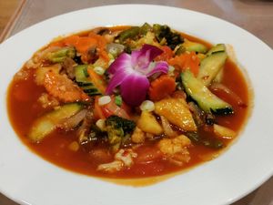 Sweet and sour at Aroy Thai Gardens in Middletown