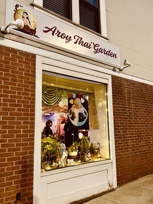   at Aroy Thai Gardens in Middletown