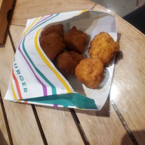 Lil dippers at PLNT Burger in Wynnewood