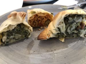 Verduras, soja texturizada y espinacas  at Nostrum  in Alicante