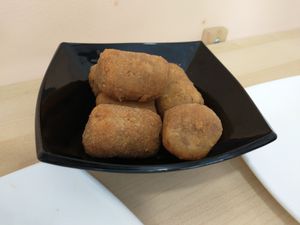 Croquettes with vegan chorizo at Vegetopia in Gran Canaria