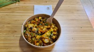 Delicious ropa vieja, Canarian specialty at Vegetopia in Gran Canaria