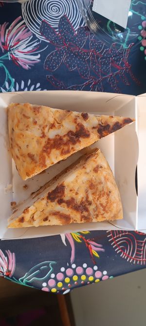 Tortilla de chorizo-BUENISSSSIMA Y MUY GENEROSA CANTIDAD at Vegetopia in Gran Canaria