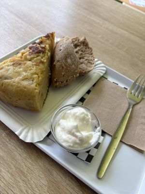 Tortilla of the day with bread and vegan mayonnaise   at Vegetopia in Gran Canaria