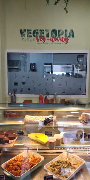 Delicious food at Vegetopia in Gran Canaria