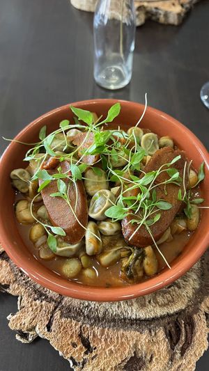 Favas à Ribatejana - Portuguese style broad beans   at Botellini in Caldas Da Rainha