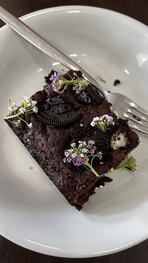 Brownie with Oreos   at Botellini in Caldas Da Rainha