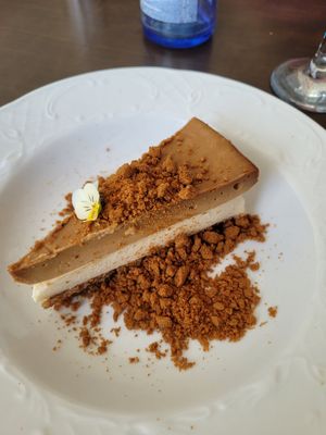 Cheese cake de flor de lotus at Botellini in Caldas Da Rainha