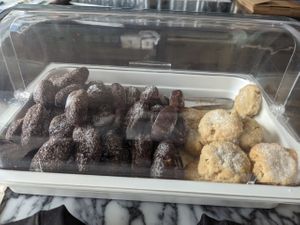 Cookies at Botellini in Caldas Da Rainha