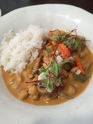  at Botellini in Caldas Da Rainha