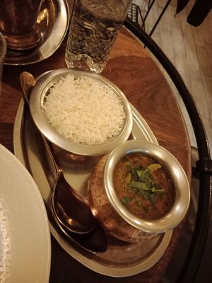 Vegan vegetable curry 🍛 - spicy 🥵🔥 at Namaste in Ljubljana