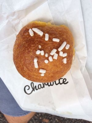 Che piaccere   at Charlotte Croissanterie in Trieste