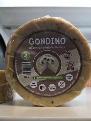 The most amazing "cheese" at iVegan in Rome
